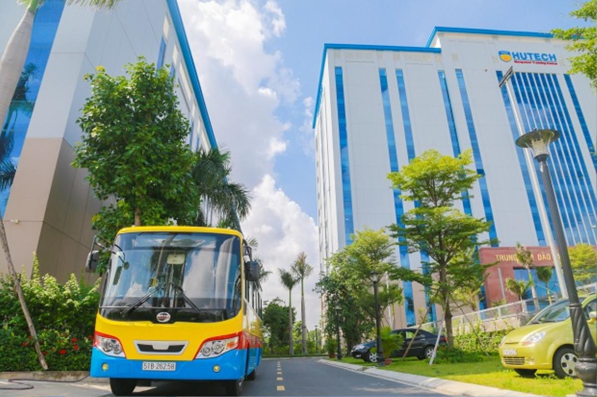 Một trường Đại học ở TP.HCM đề nghị học kỳ 2 của sinh viên bắt đầu từ ngày 1/6 Ảnh 2