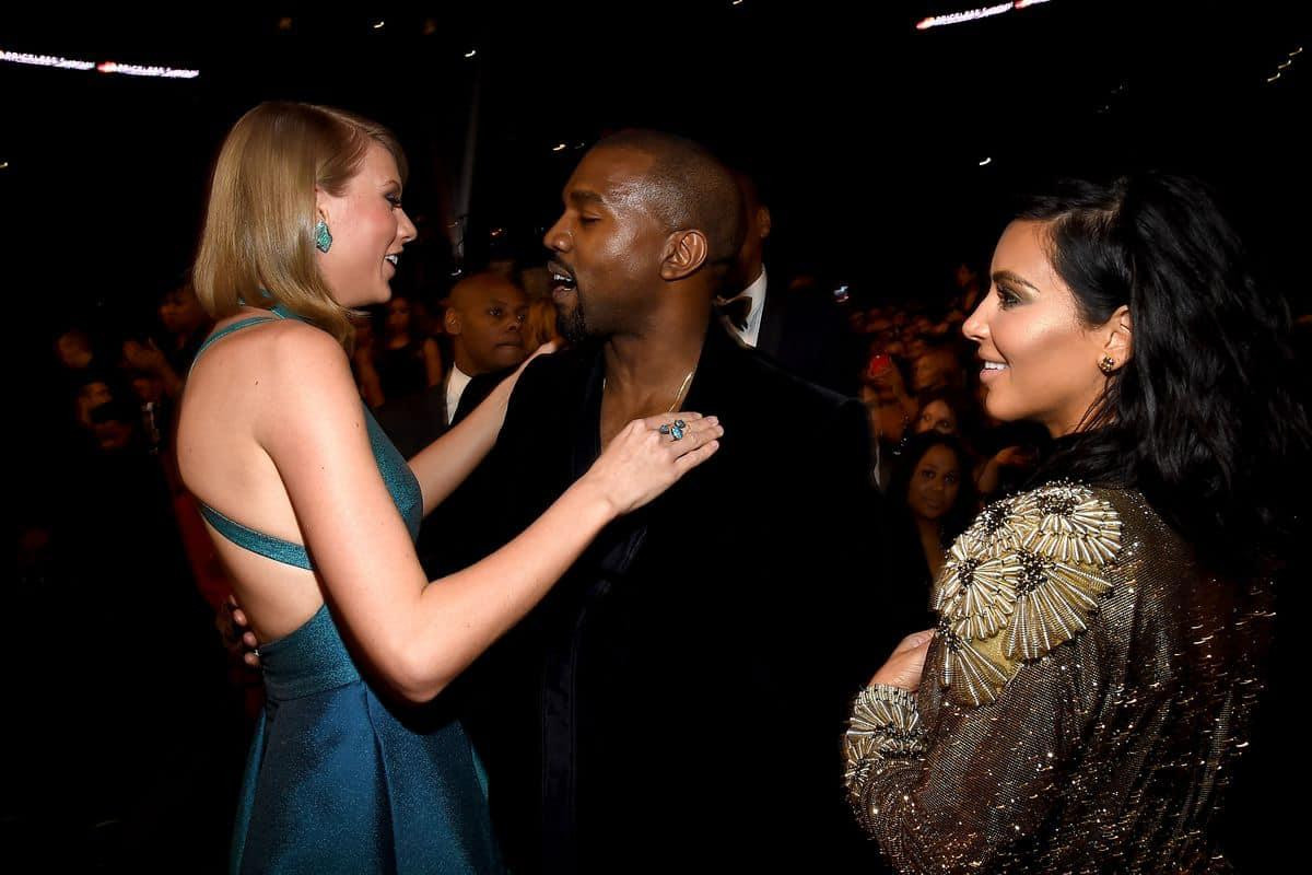 Fan thích thú với cú 'phản dame' từ Taylor Swift tới Kanye West: 'Tôi bán được 7 triệu bản album trước khi bị anh giật mic' Ảnh 1