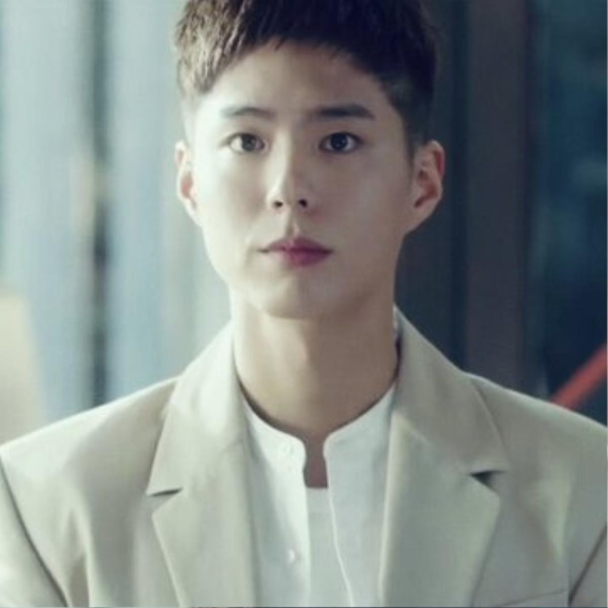 Park Bo Gum cameo tập cuối Itaewon Class, fan liền 'quên mất nam chính là ai', khẳng định 'còn ngon hơn Ông chủ quán rượu' Ảnh 1