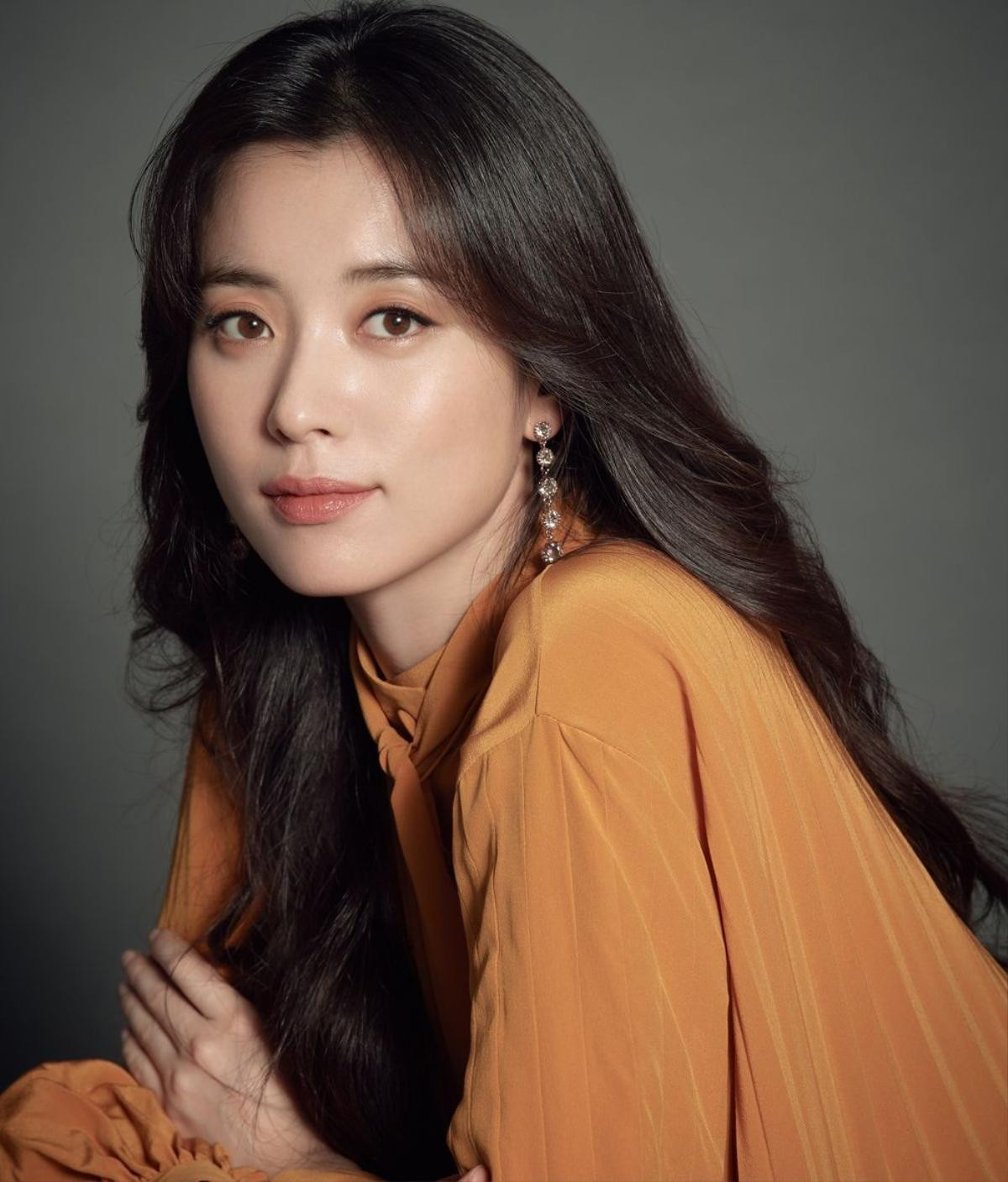 Han Hyo Joo thay thế Son Ye Jin vào vai nữ chính trong bom tấn cổ trang 'Hải tặc 2' Ảnh 2