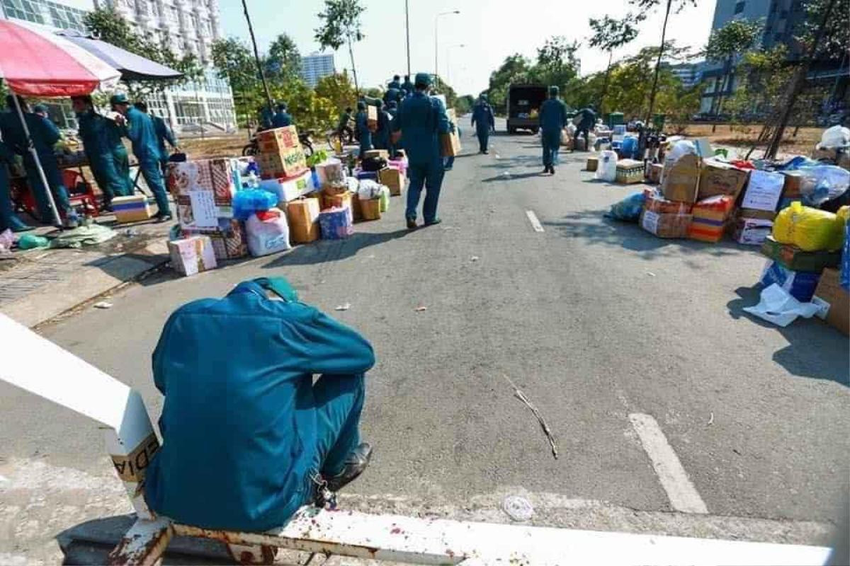 Ngọc Lan: Nếu không có con nhỏ sẽ tình nguyện vào khu cách ly giúp đồng bào chống dịch Covid-19 Ảnh 5