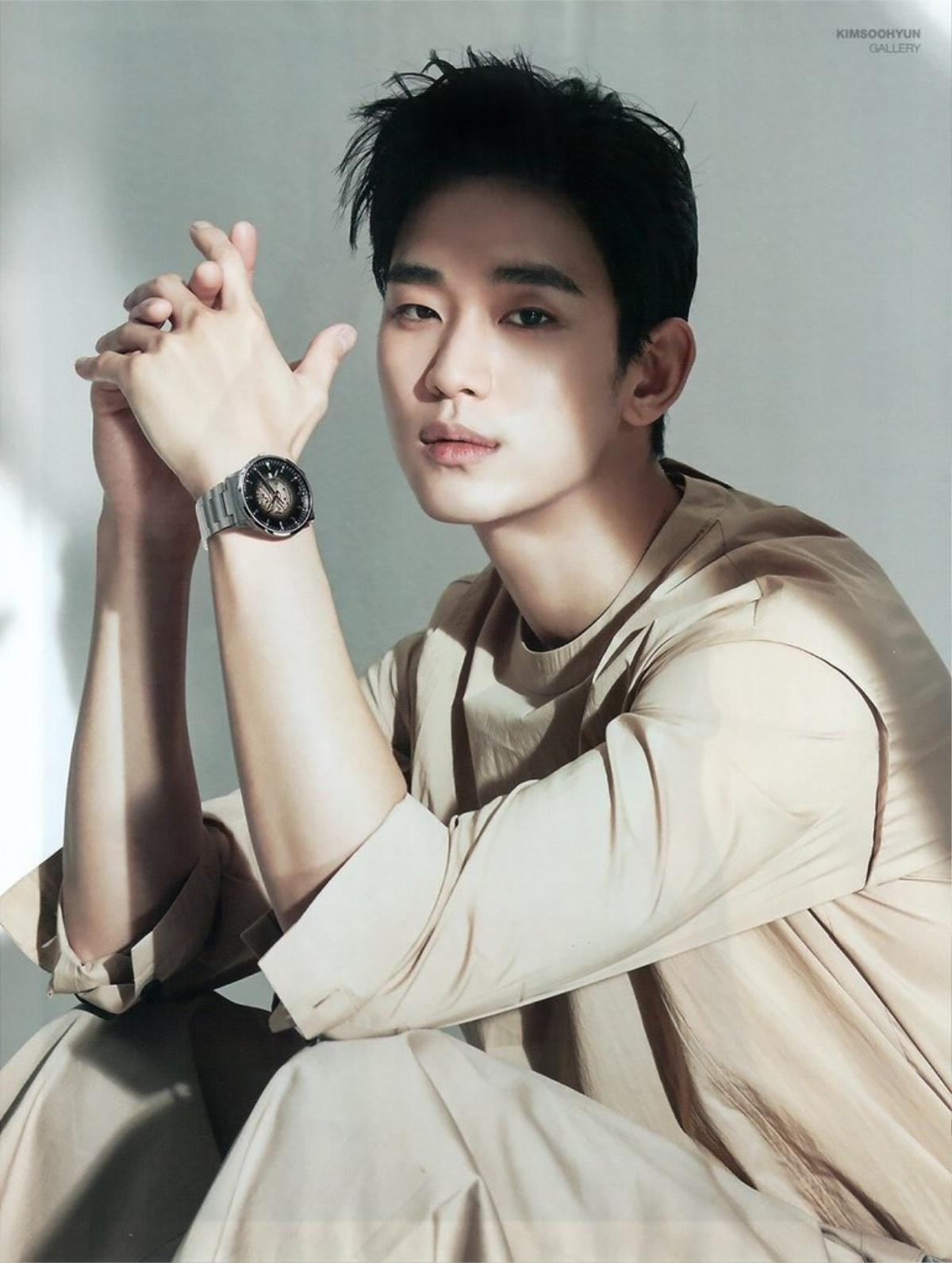 Liệu Kim Soo Hyun có vượt qua cái bóng của 'Vì sao đưa anh tới' trong năm 2020? Ảnh 4