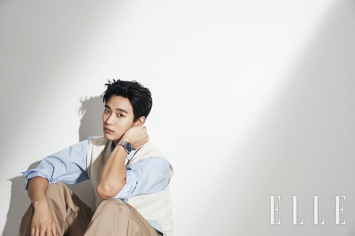 Liệu Kim Soo Hyun có vượt qua cái bóng của 'Vì sao đưa anh tới' trong năm 2020? Ảnh 2