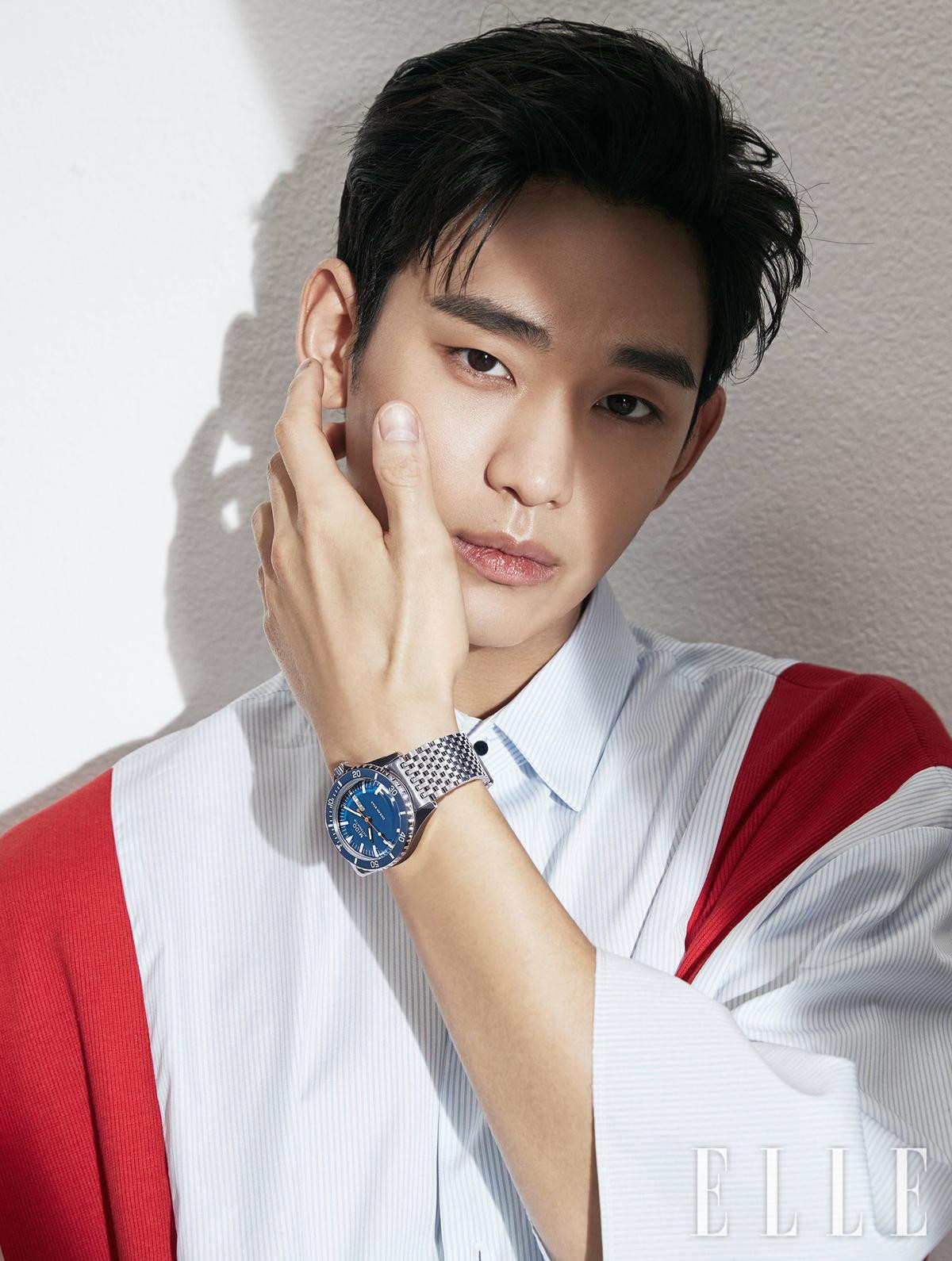 Liệu Kim Soo Hyun có vượt qua cái bóng của 'Vì sao đưa anh tới' trong năm 2020? Ảnh 3