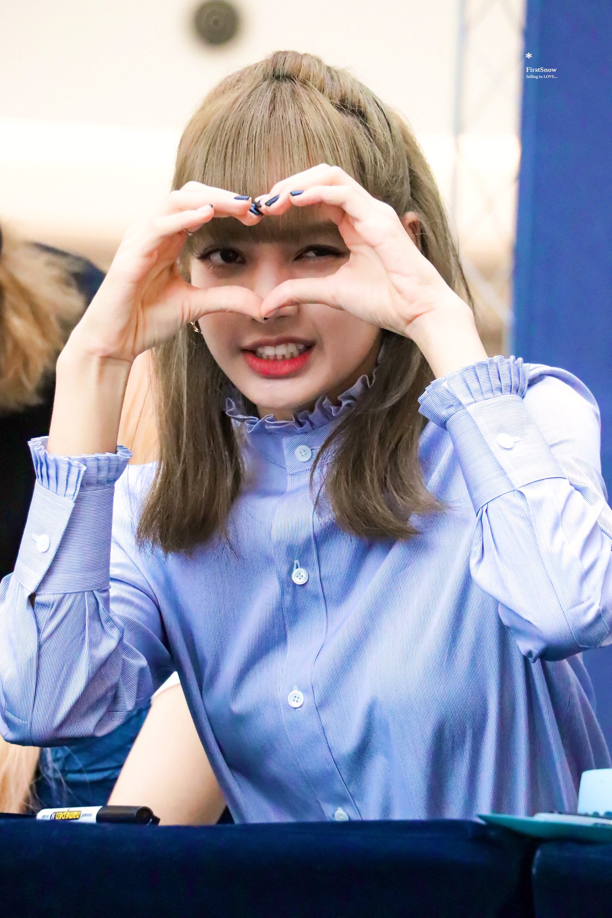 #LalisaManobanDay lấp đầy Twitter, Lisa (BlackPink) trở thành nữ idol đầu tiên có hashtag sinh nhật đạt lượt đăng vượt trội Ảnh 1