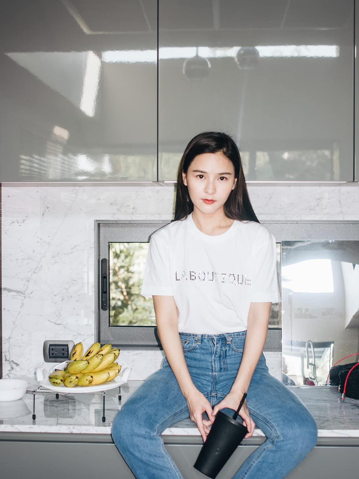 Aom Sushar tuyên bố đóng cửa cửa hàng đồ ngọt vì dịch bệnh COVID 19, phủ nhận tin đồn kết hôn vào cuối năm nay Ảnh 2