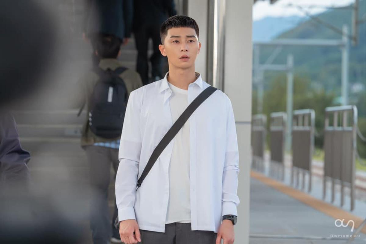 Park Seo Joon đổi phong cách mái tóc, liệu có gây sốt như thời 'Itaewon Class'? Ảnh 6