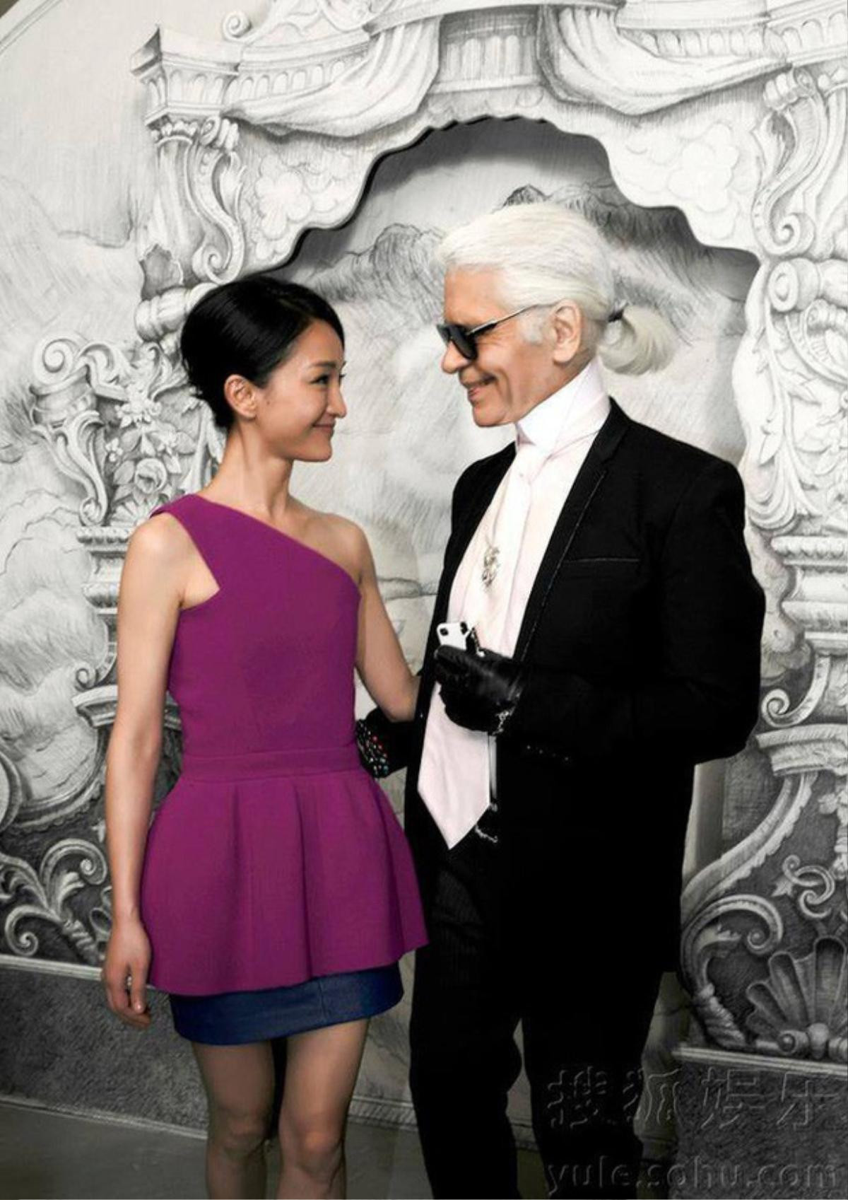 Không phải Jennie, Châu Tấn mới là 'nàng thơ Chanel Châu Á' được Karl Lagerfeld ưu ái Ảnh 3