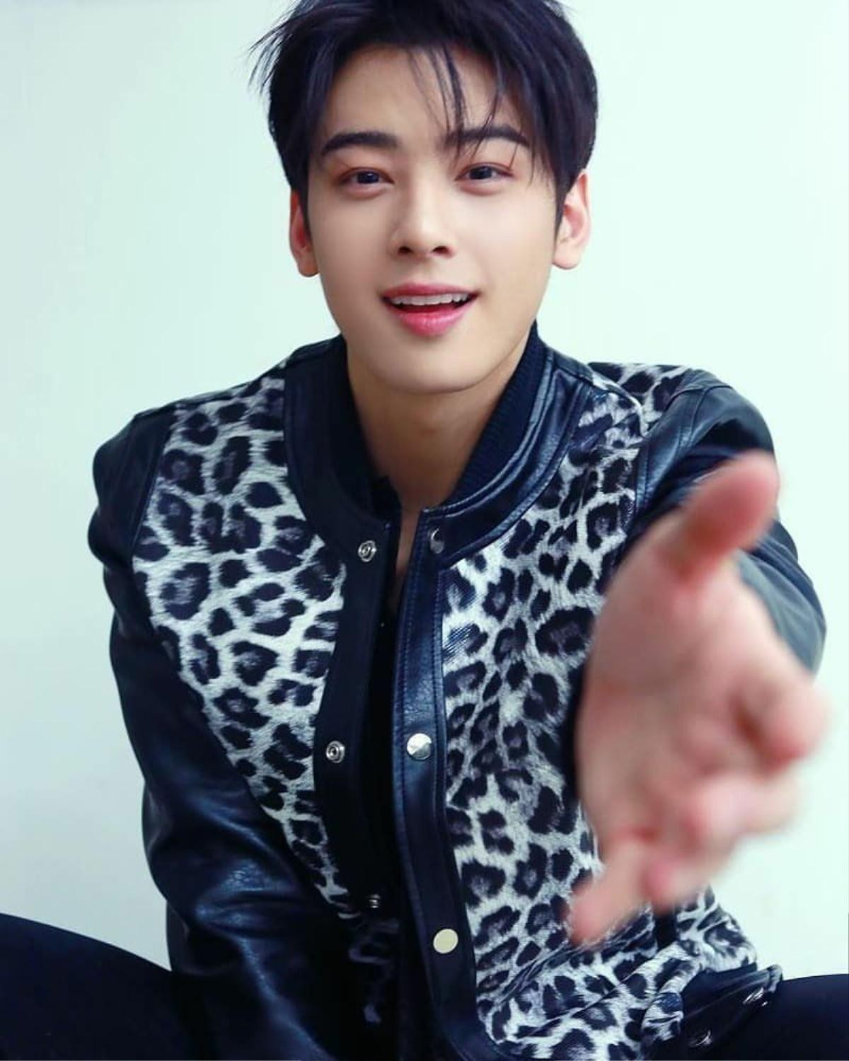 Điều này đã chứng tỏ 100% Cha Eunwoo (ASTRO) là cậu con trai hiếu thảo! Ảnh 5