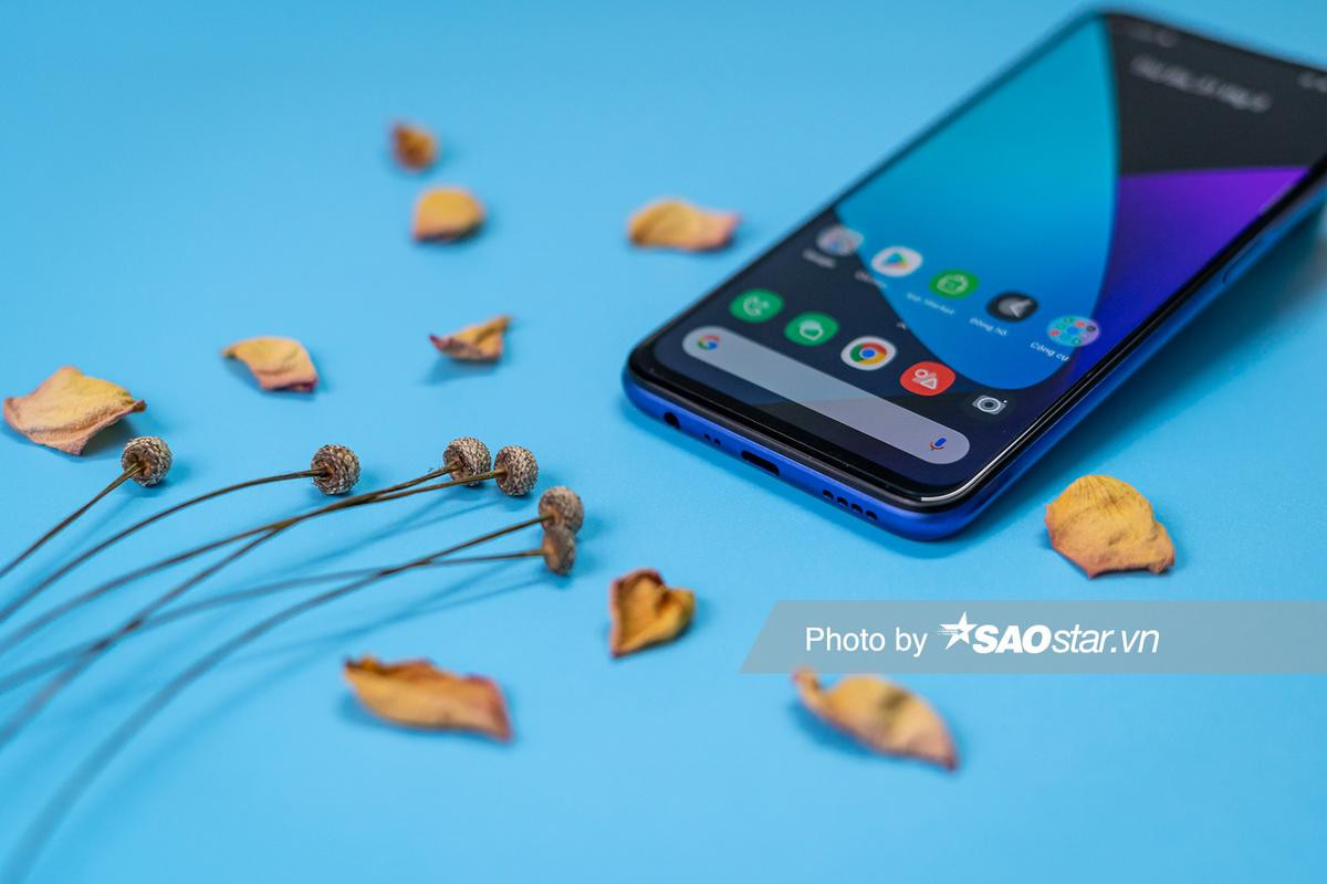 Mở hộp Realme 6 tại VN: Màn hình 90Hz, mặt lưng bóng bẩy, có cụm 4 camera sau Ảnh 9