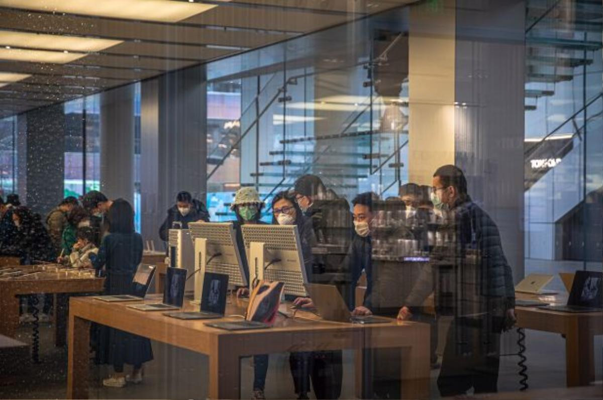 Mỹ oằn mình chống COVID-19, Apple Store sẽ đóng cửa tới tận đầu tháng 5 Ảnh 2