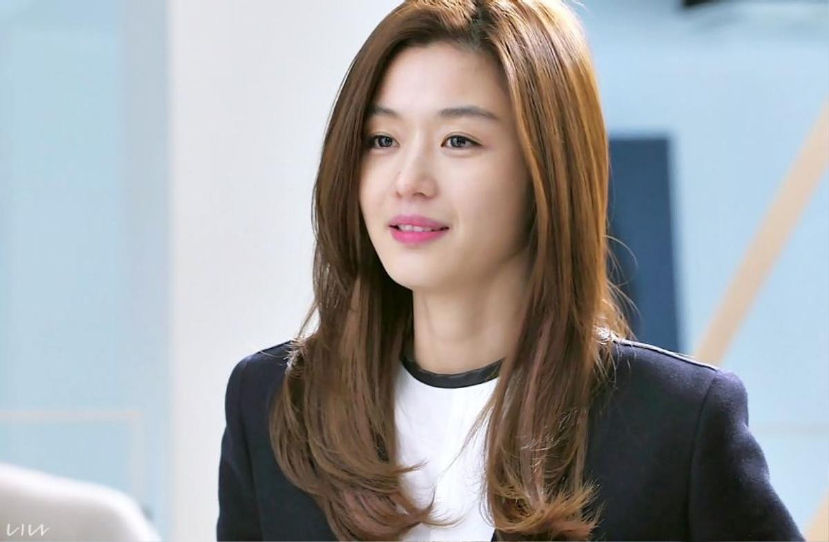 Jun Ji Hyun tái hiện hình ảnh 'mợ chảnh' trong CF quảng cáo mới đây! Ảnh 4