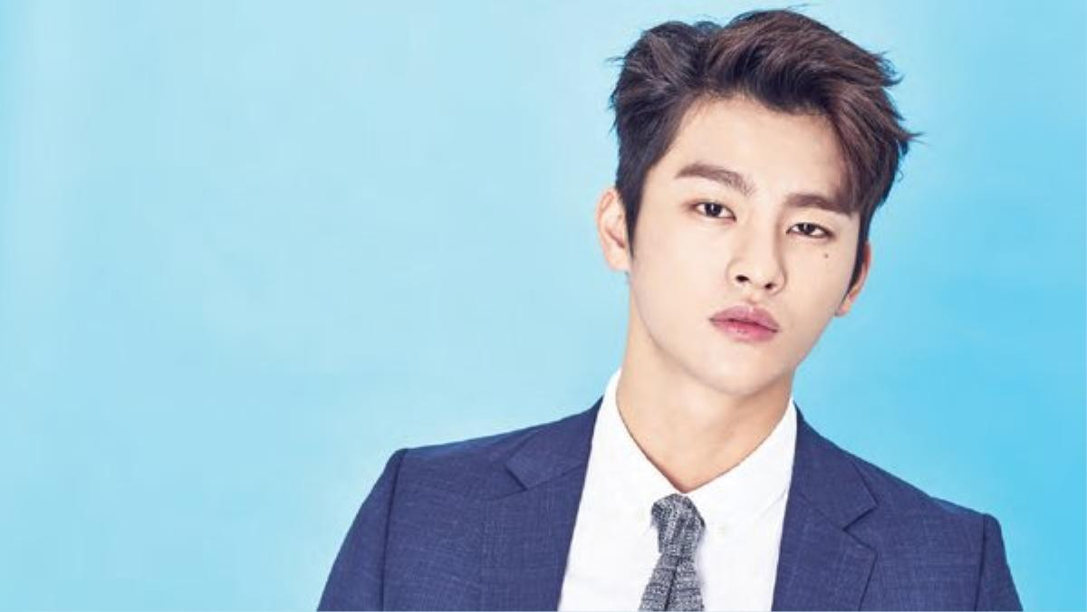 Kim Yo Han cực đáng yêu trên Elle - Seo In Guk từ bỏ vai diễn trong 'Hip Daddy' Ảnh 13