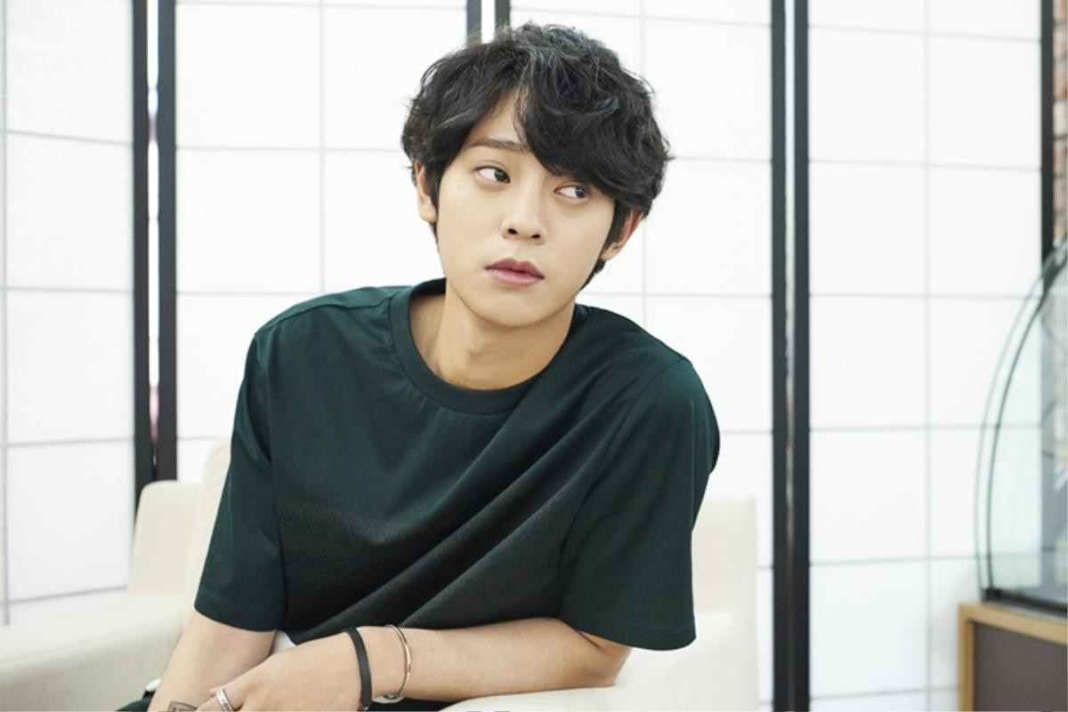 'Hưu cao cổ' Lee Kwang Soo sắp đóng phim mới - 'Trai hư' Jung Joon Young bị phạt 800 đô la Mỹ vì mua bán dâm Ảnh 10