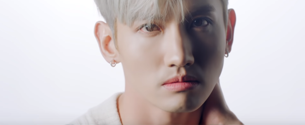 Màn đối đầu trực diện đầu tiên của Kpop tháng 04/2020: Changmin trở lại với high note đỉnh cao, (G)I-DLE khiến fan 'lóa mắt' với MV đầu tư hoành tráng Ảnh 9