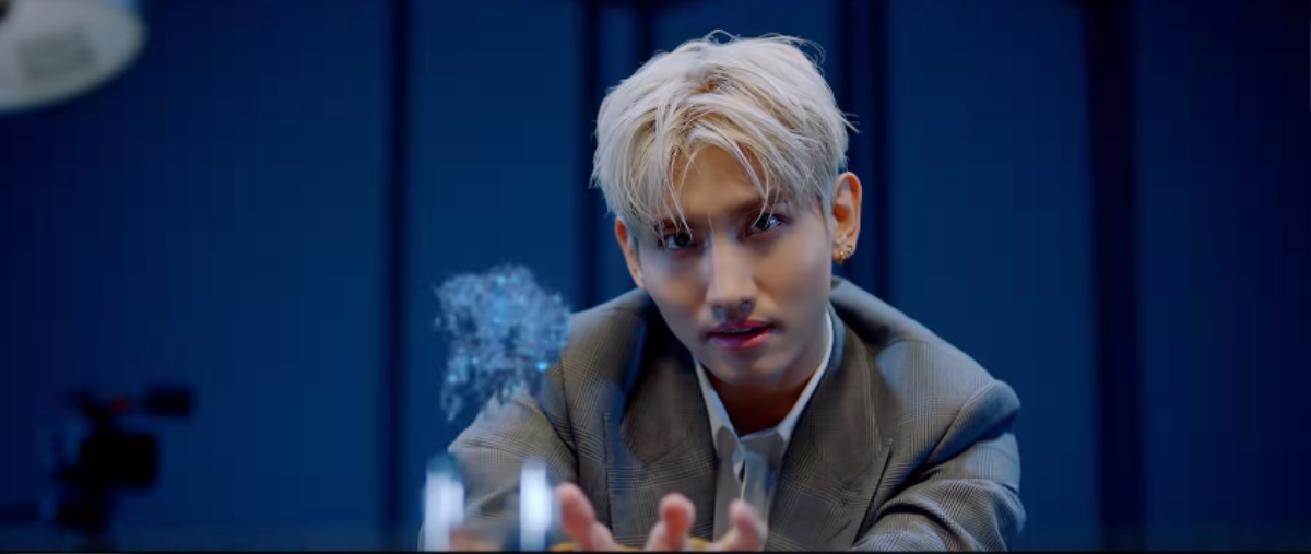 Màn đối đầu trực diện đầu tiên của Kpop tháng 04/2020: Changmin trở lại với high note đỉnh cao, (G)I-DLE khiến fan 'lóa mắt' với MV đầu tư hoành tráng Ảnh 10