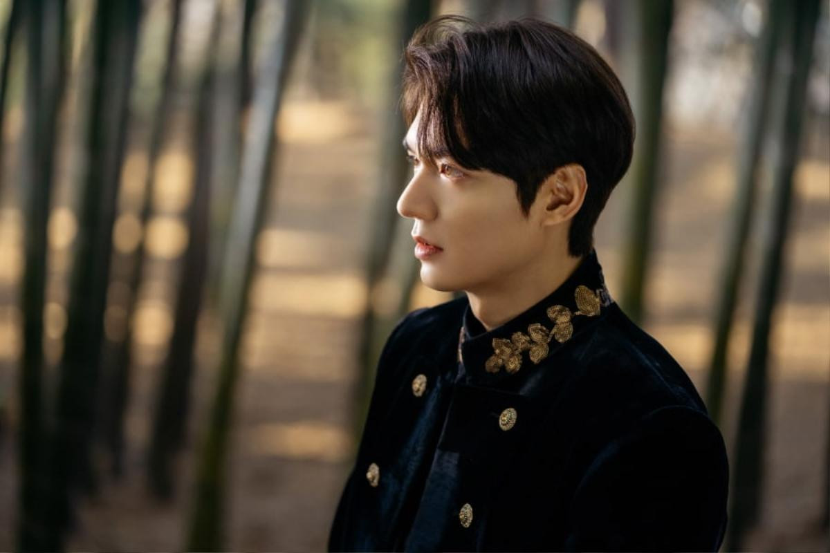 Lee Min Ho - Hoàng đế Lee Gon - Vẻ đẹp xuất hiện trong truyền thuyết 