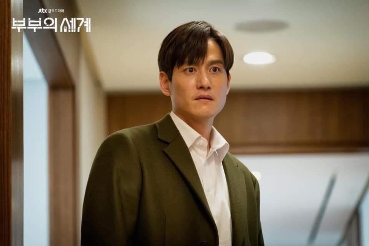 Park Hee Joon vào vai Tae Oh, người chồng "quốc dân"