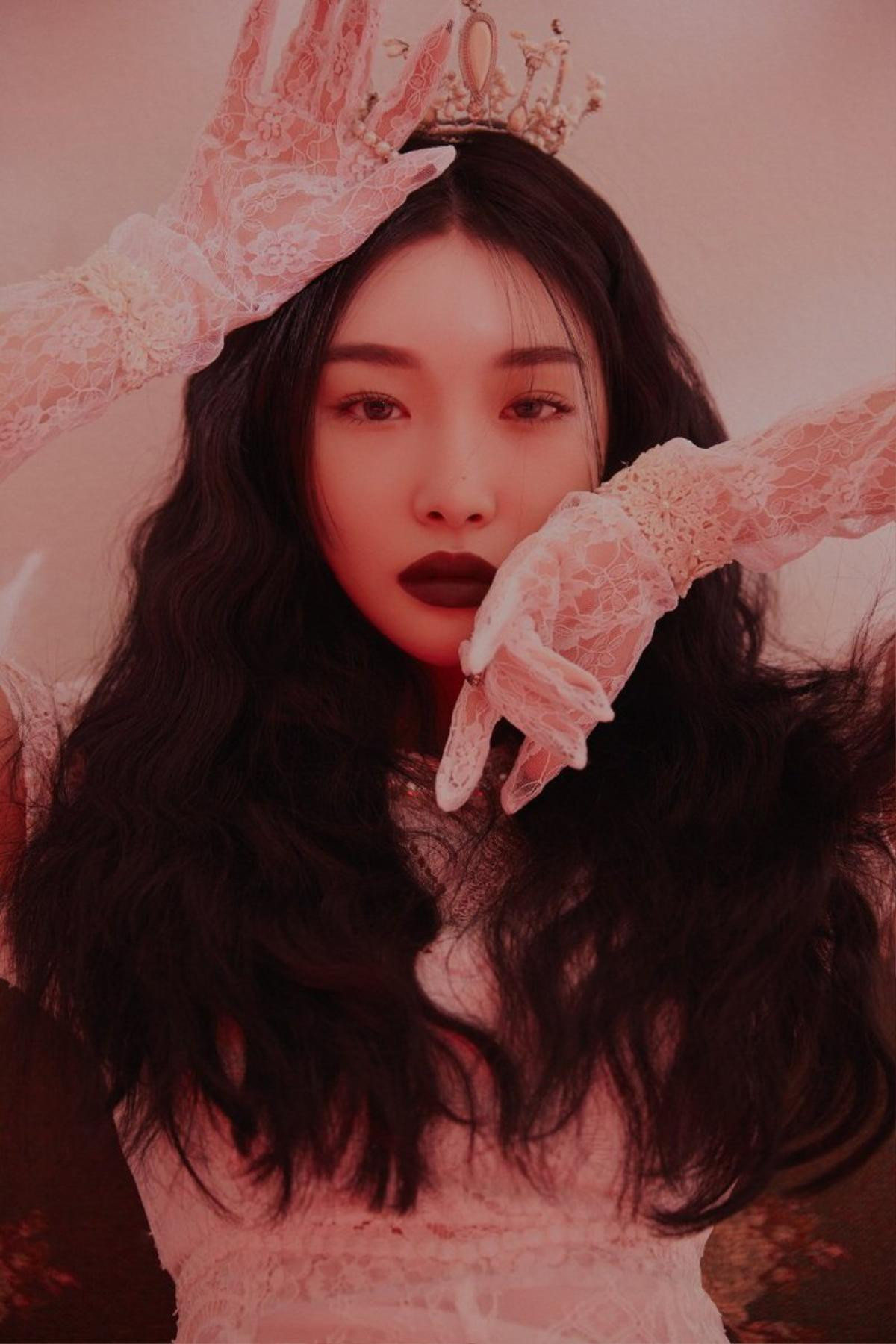 Vừa phát hành bản ballad cực ngọt, Chungha tiếp tục 'thả thính' comeback đầy bí ẩn khiến fan 'đứng ngồi không yên' Ảnh 2