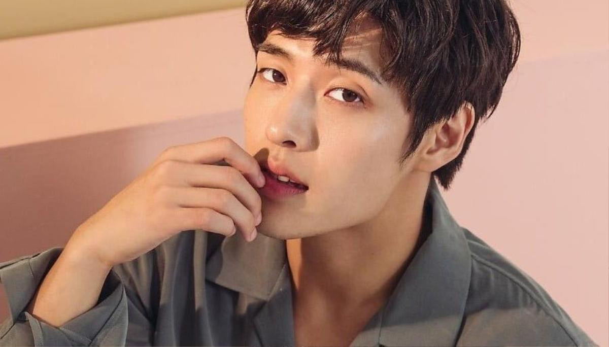 Kang Ha Neul quảng cáo quần áo ngoài trời - Doojoon (Highlight) vừa xuất ngũ đã tham gia chương trình giải trí Ảnh 3