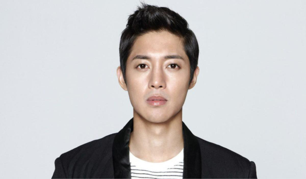 Đây là những trưởng nhóm xuất sắc nhất của nhà SM - Kim Hyun Joong rời khỏi KeyEast Entertainment Ảnh 10