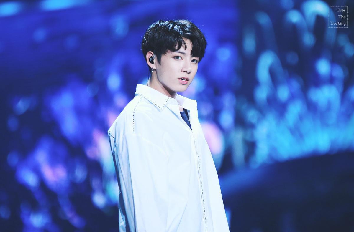 Rung động trước cách Jungkook (BTS) nhắn nhủ đến những người hâm mộ có ý định rời fandom Ảnh 1