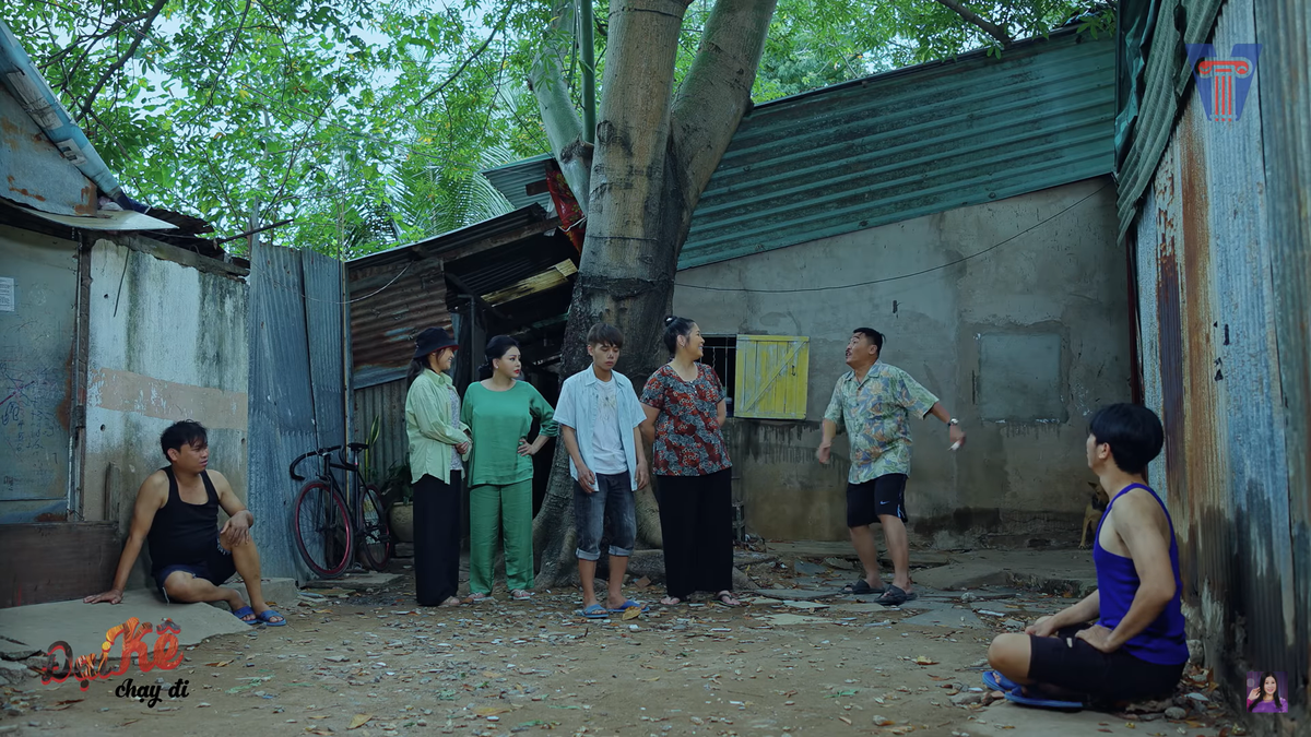 'Đại Kê chạy đi' tập 3: Đại Kê phát hoảng khi nghe tin bà Hồng đi làm gái kiếm tiền Ảnh 1