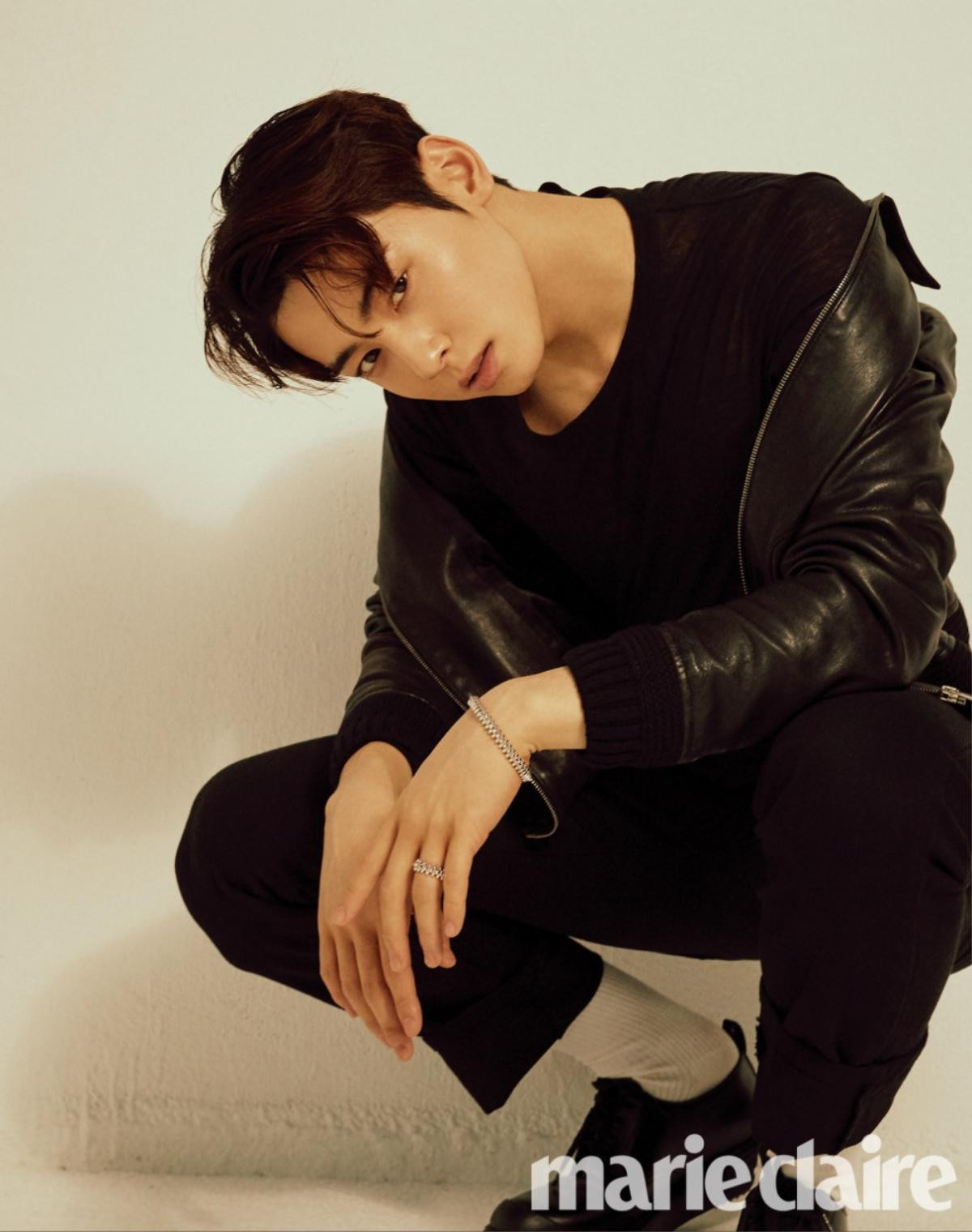 Cha Eunwoo (ASTRO) quyến rũ trên Marie Claire - Eunhyuk (Super Junior) làm MC - Se7en kí hợp đồng với công ty mới Ảnh 3