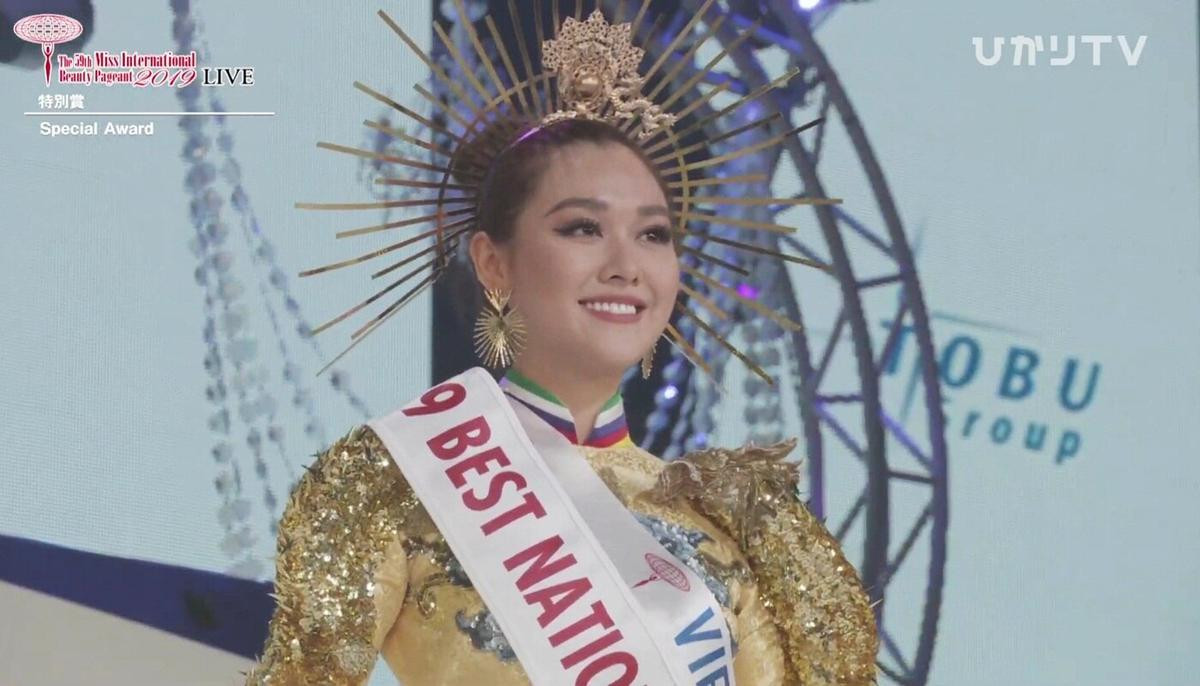 National Costume của Lệ Hằng - Kiều Loan đẹp xuất sắc, Khánh Vân đặt cược vào bảng thi All-Star? Ảnh 33