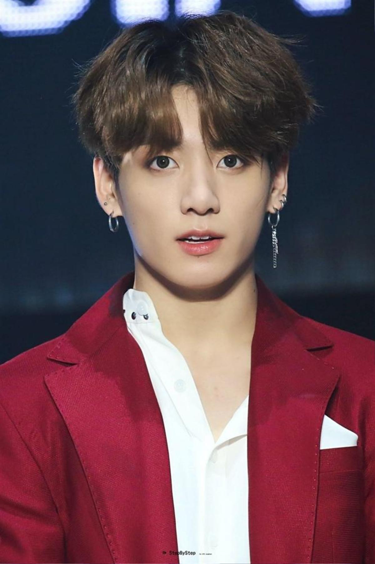 Jungkook (BTS) chỉ nói một câu: 'Tôi nhớ bạn rất nhiều' cũng trở thành trending trên Twitter Ảnh 1