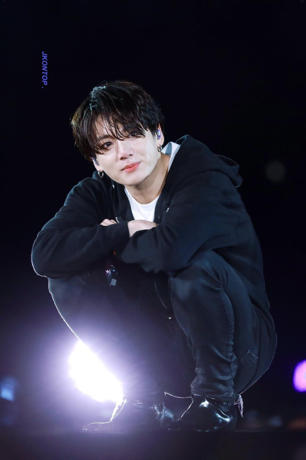 Jungkook (BTS) chỉ nói một câu: 'Tôi nhớ bạn rất nhiều' cũng trở thành trending trên Twitter Ảnh 7