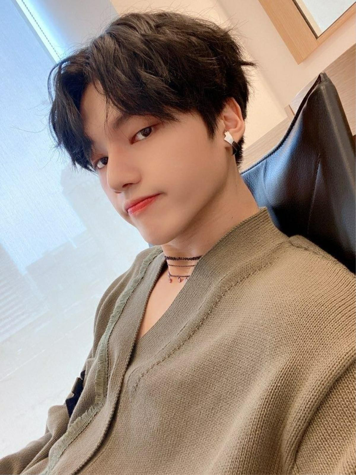 Nỗ lực giảm 10kg từ khi debut, nhan sắc 'lên hương' của Wooyoung (ATEEZ) được netizen Hàn Quốc khen ngợi hết lời Ảnh 12