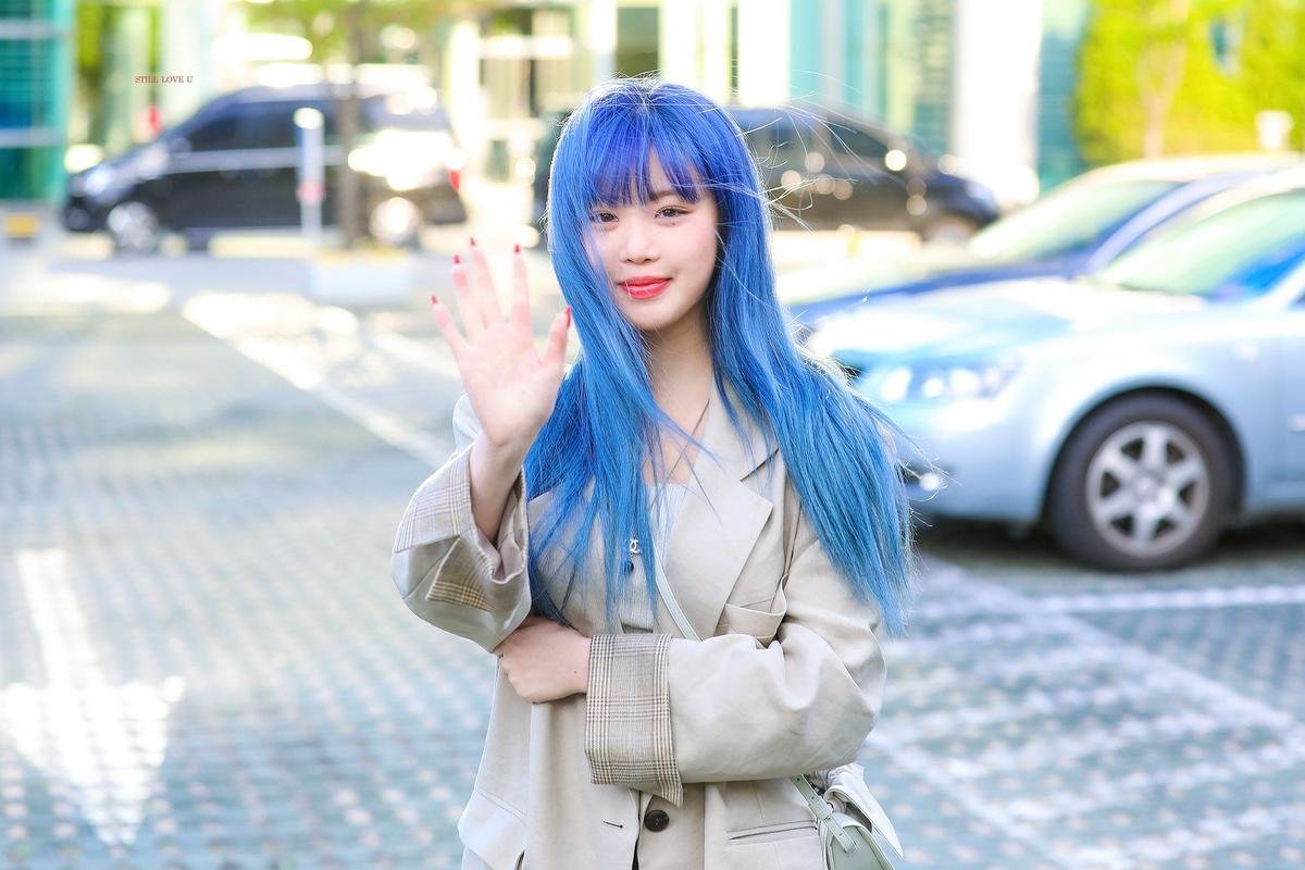 Soojin ((G)I-DLE) đột ngột tắt trò chuyện trực tiếp, buồn bã vì bị chê bai ngoại hình Ảnh 5