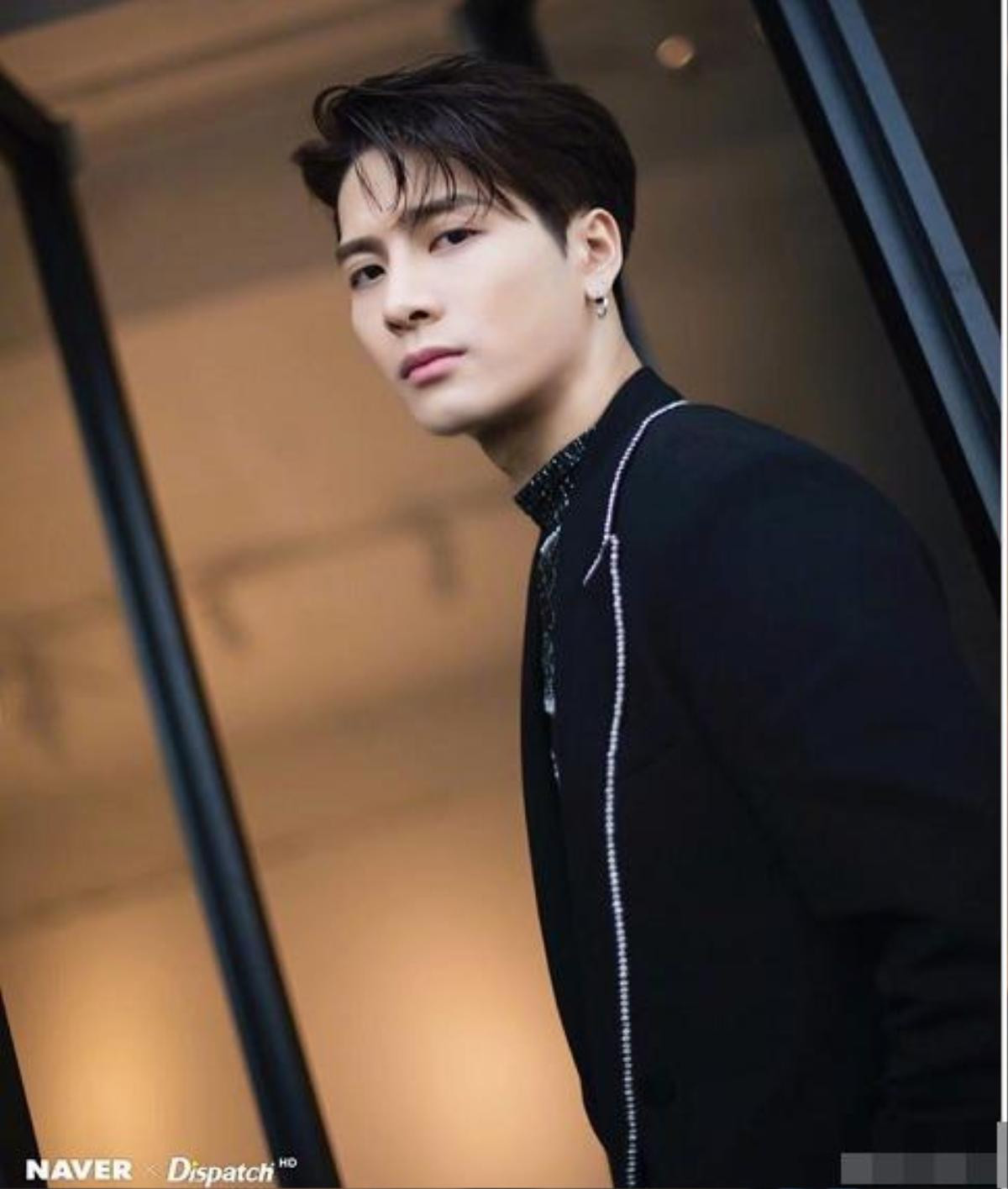 Jackson Wang đăng ảnh thuở bé để chúc mừng sinh nhật mẹ, ảnh ngày trẻ của mẹ Wang được khen giống minh tinh Ảnh 14