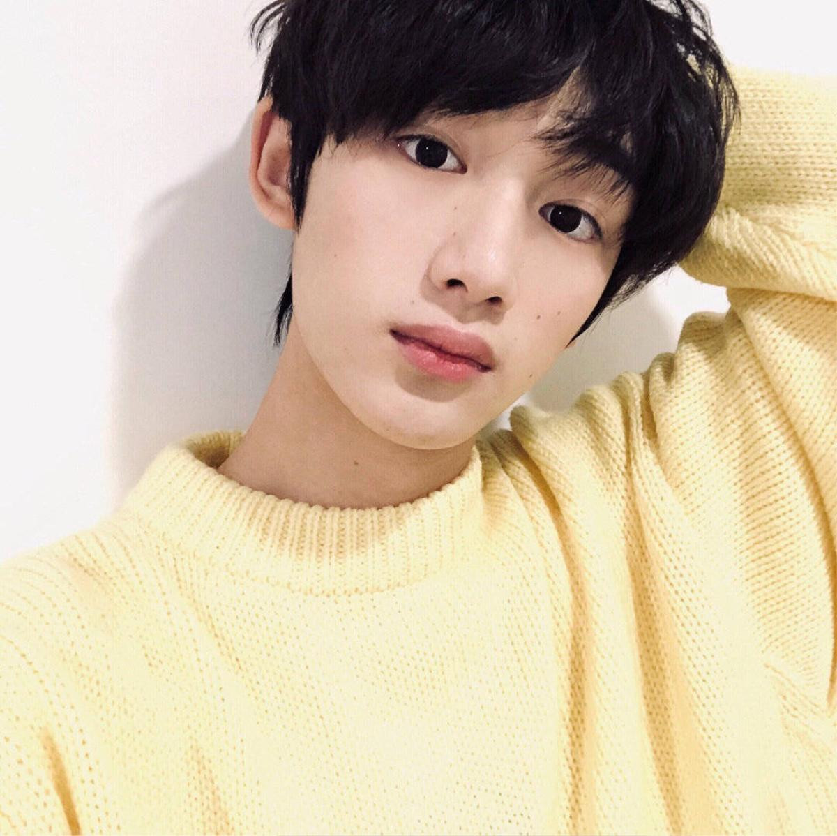 Dịch Dương Thiên Tỉ (TFBOYS) hóa chàng thơ, Đinh Trình Hâm là 'thánh mặt mộc' Hoa ngữ Ảnh 15