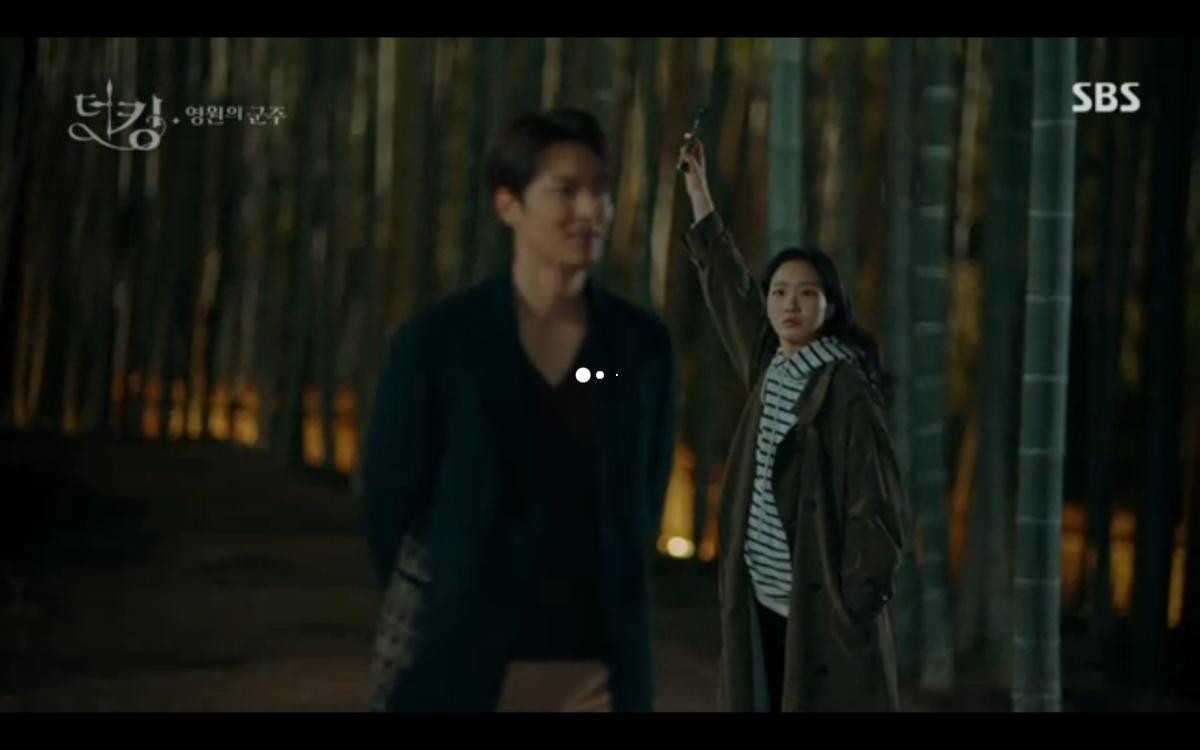 'Quân vương bất diệt' tập 3: Lee Min Ho chia tay Kim Go Eun để trở về thế giới cũ? Ảnh 4