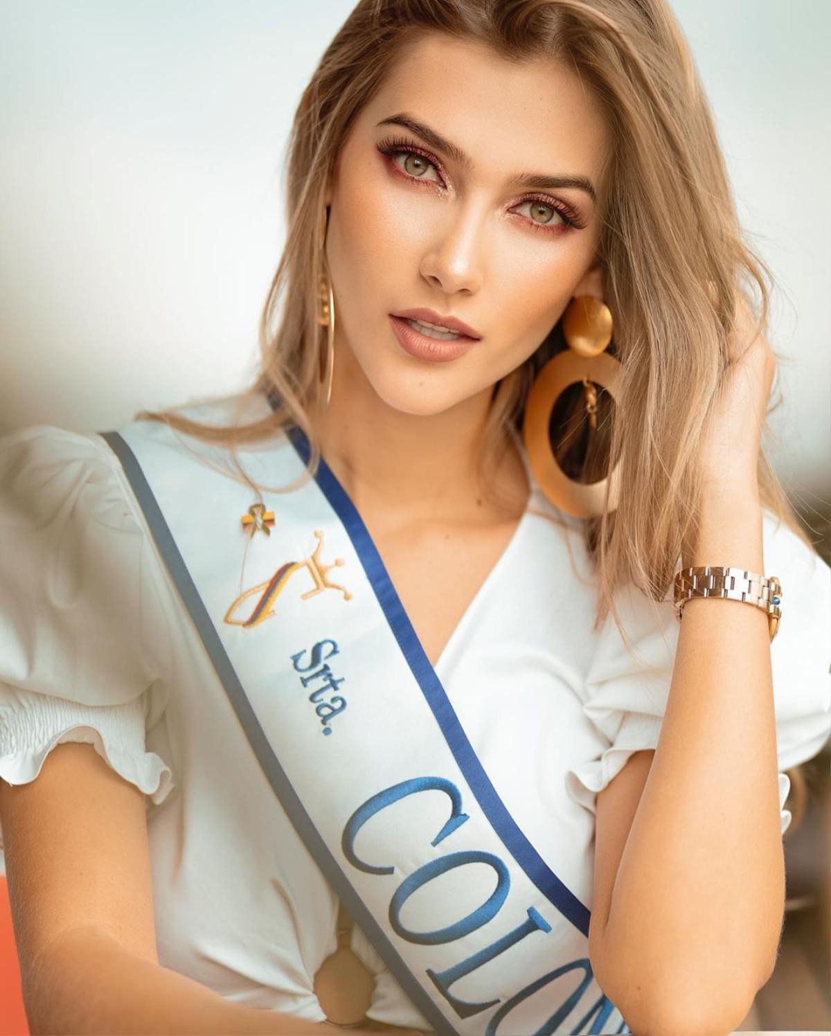 Những 'cô gái vàng' của Miss Universe bại trận ở phút 89, Khánh Vân đang có 2 đối thủ đáng gờm Ảnh 12