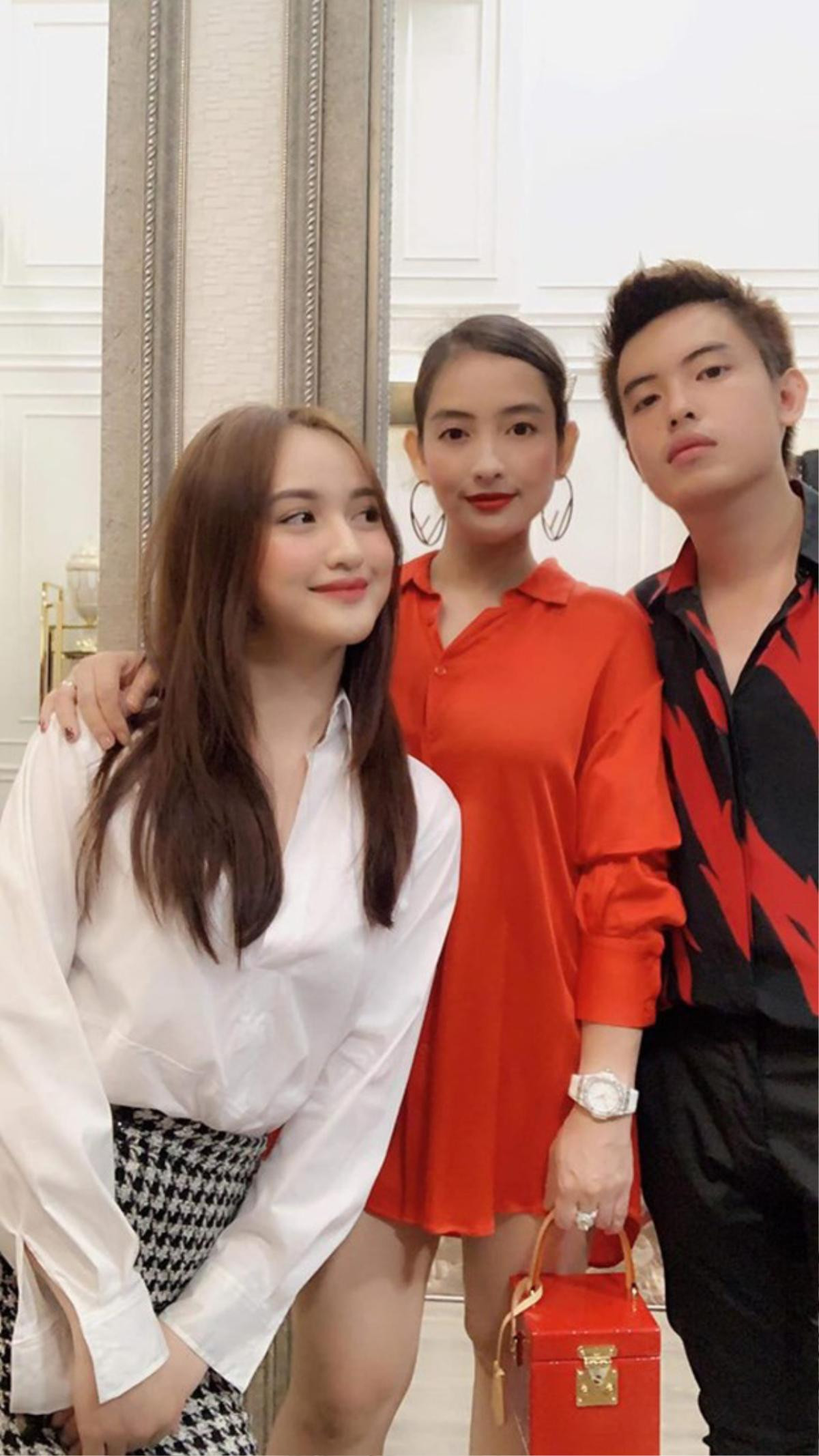 Dàn hotgirl 10X hạnh phúc bên nửa kia 'rất gì và này nọ': Không rich kid thì cũng là 'streamer giàu nhất Việt Nam' Ảnh 8