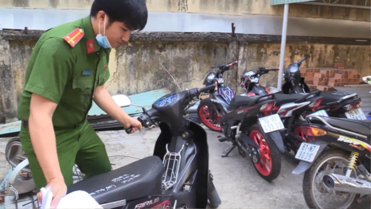 Nhóm đối tượng mạo danh công an thực hiện 7 vụ cướp tài sản người đi đường Ảnh 2