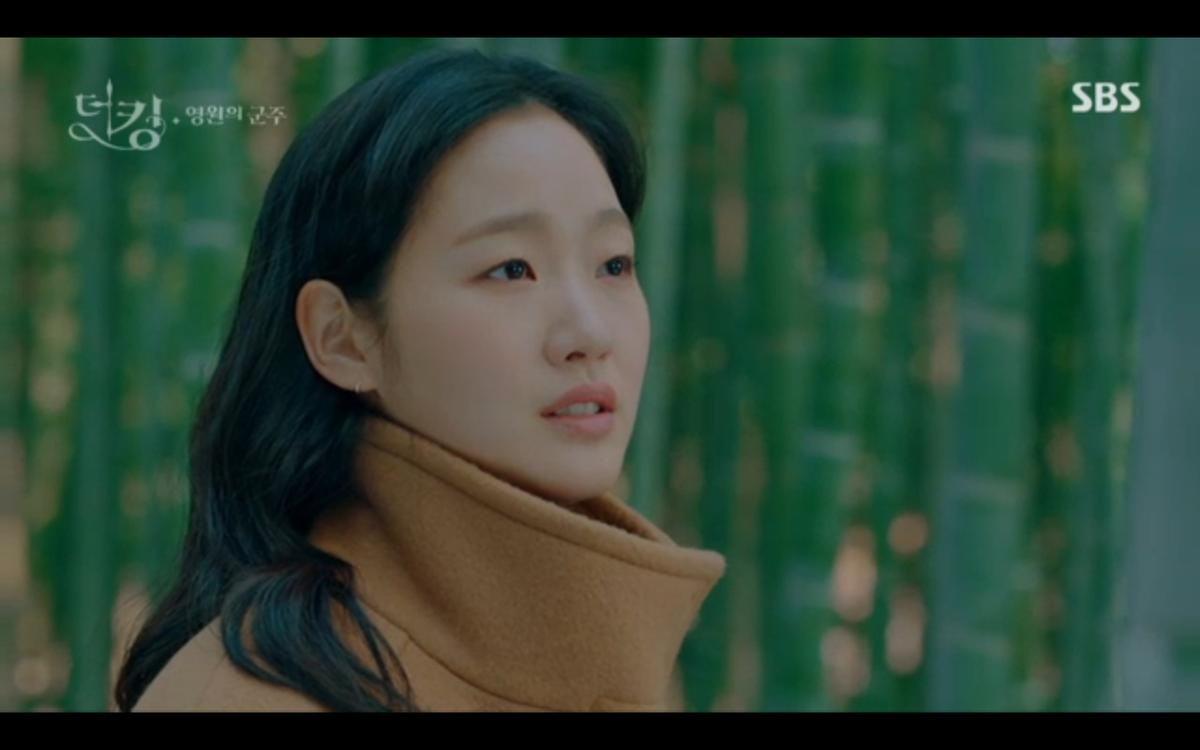 Quân vương bất diệt tập 4: Kim Go Eun 'sốc tận óc' vì nhảy sang thế giới song song của Lee Min Ho? Ảnh 24