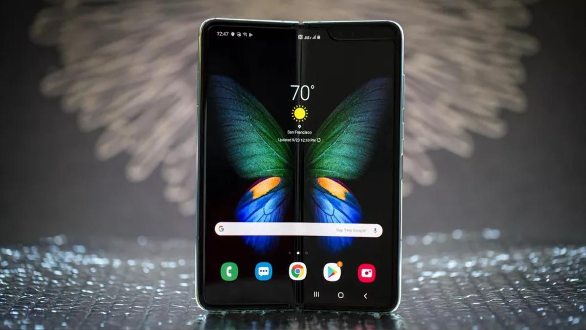 Lộ cấu hình và giá bán của Samsung Galaxy Fold 2, rẻ hơn đời đầu 100 USD Ảnh 1