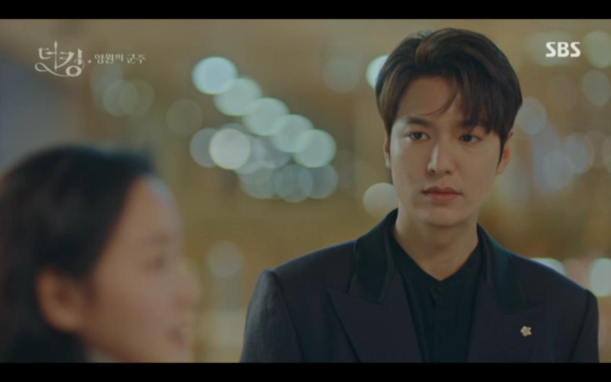 'Quân vương bất diệt' tập 6: Chiến tranh bùng nổ buộc Lee Min Ho phải chia tay Kim Go Eun? Ảnh 2