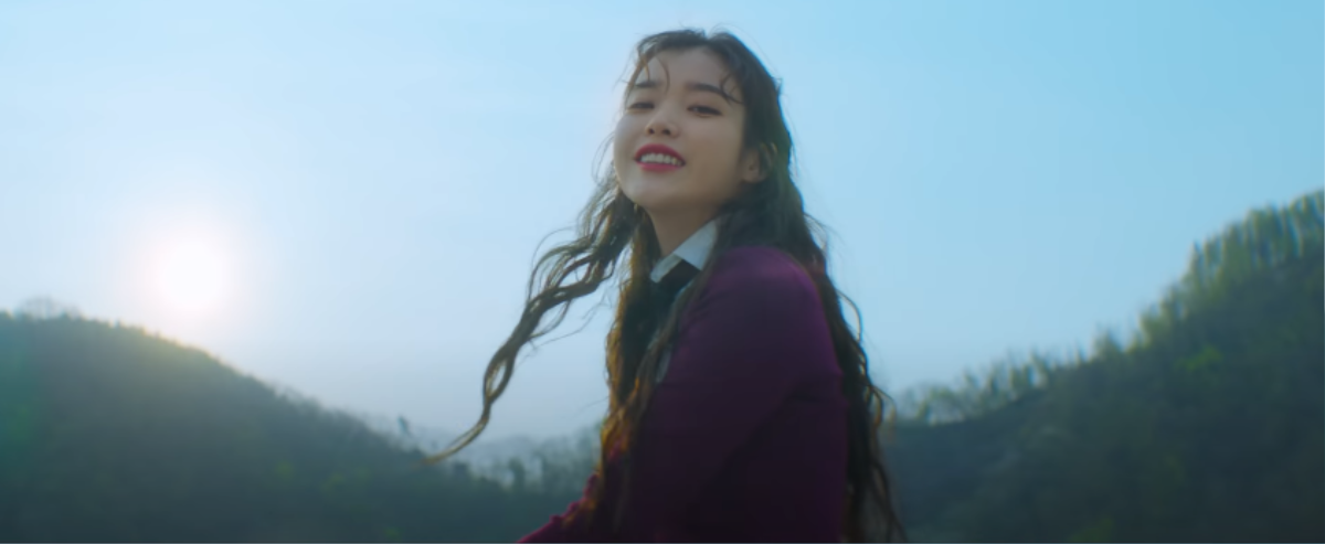 Fan dự đoán ý nghĩa đằng sau MV Eight của IU là dành cho Sulli vì những chi tiết này Ảnh 2