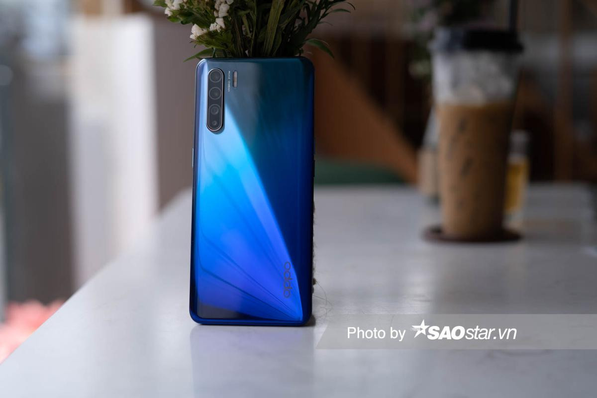 Mở hộp OPPO Reno3, smartphone với camera selfie 44MP đầu tiên thế giới Ảnh 11