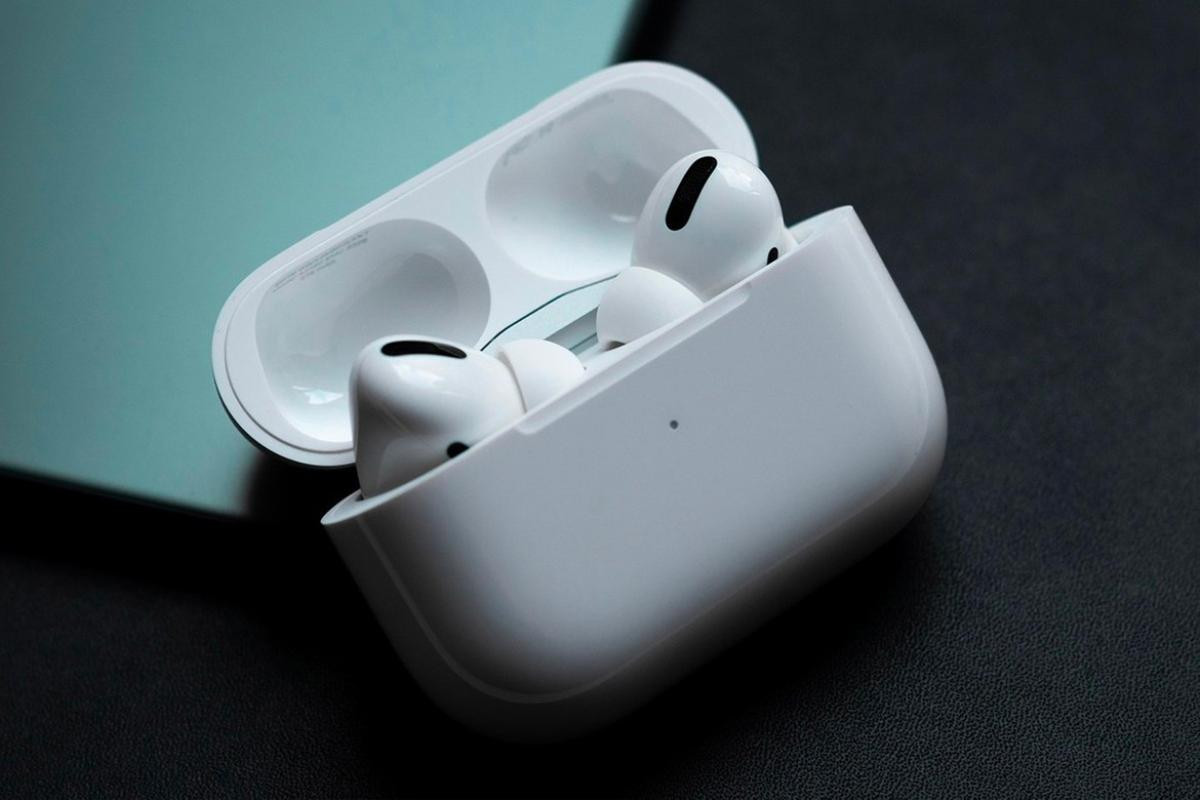 Phó chủ tịch Apple tiết lộ bí mật đằng sau sự thành công của AirPods Ảnh 1