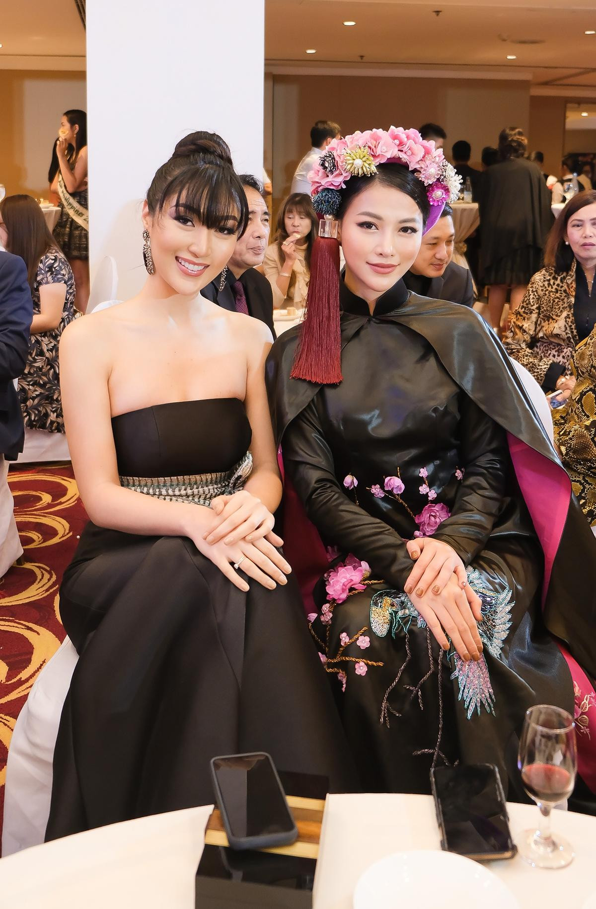 Hoàng Thùy - Minh Tú đẹp lấn át Miss Supranational, Phương Khánh thần thái đẳng cấp nữ hoàng Ảnh 5