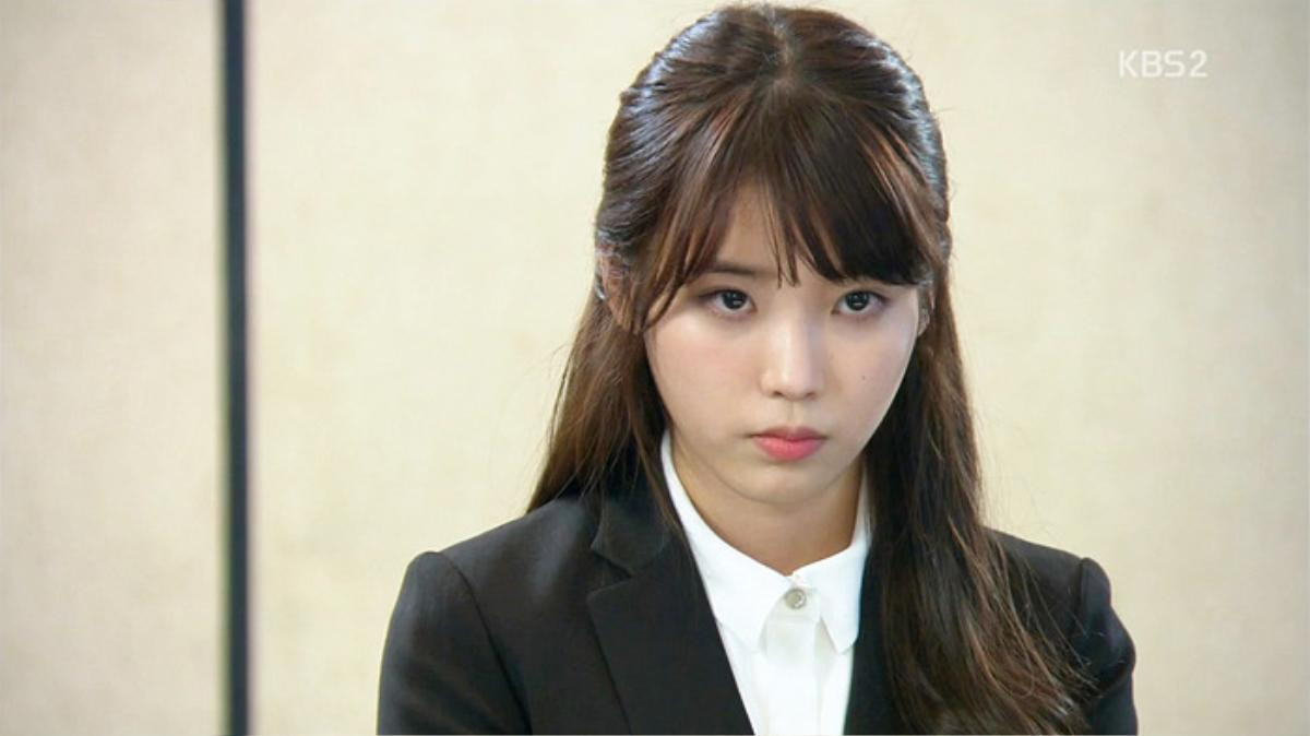 IU - Từ cô ca sĩ vạn người mê đến nữ diễn viên được đề cử ngang hàng với Son Ye Jin Ảnh 8