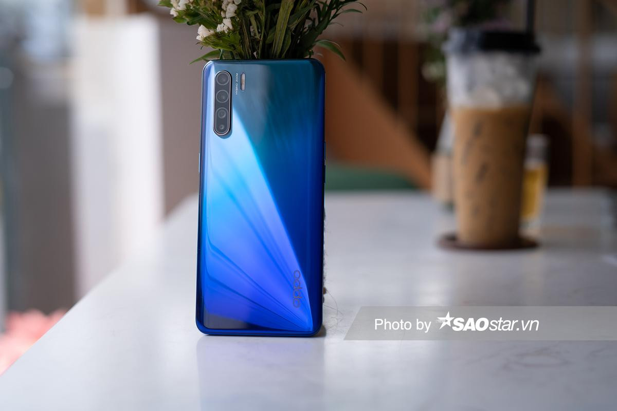 Trải nghiệm OPPO Reno3: ngoại hình quen thuộc, điểm nhấn là khả năng chụp ảnh Ảnh 3