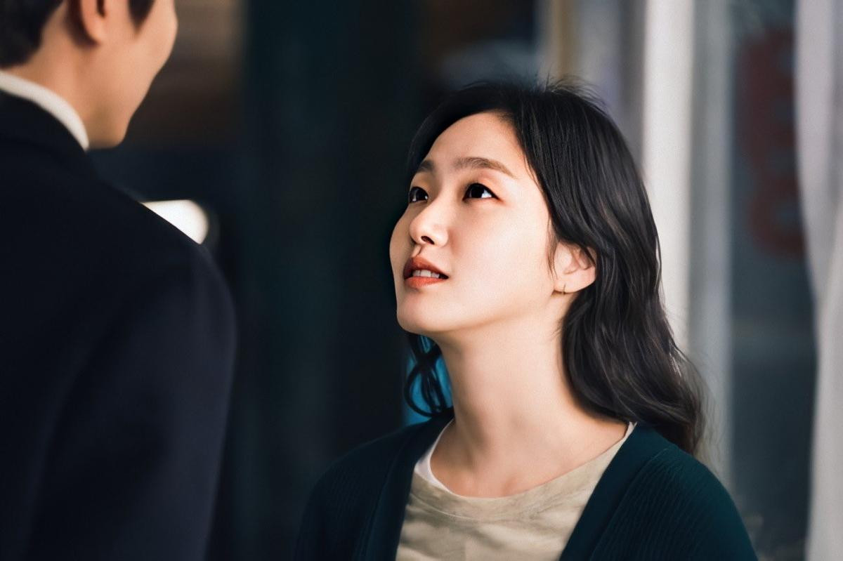 'Quân vương bất diệt' lại sắp có cảnh hôn mới của Lee Min Ho và Kim Go Eun cùng OST mới của Wendy (Red Velvet) và Zico (Block B), liệu có cứu được rating? Ảnh 3