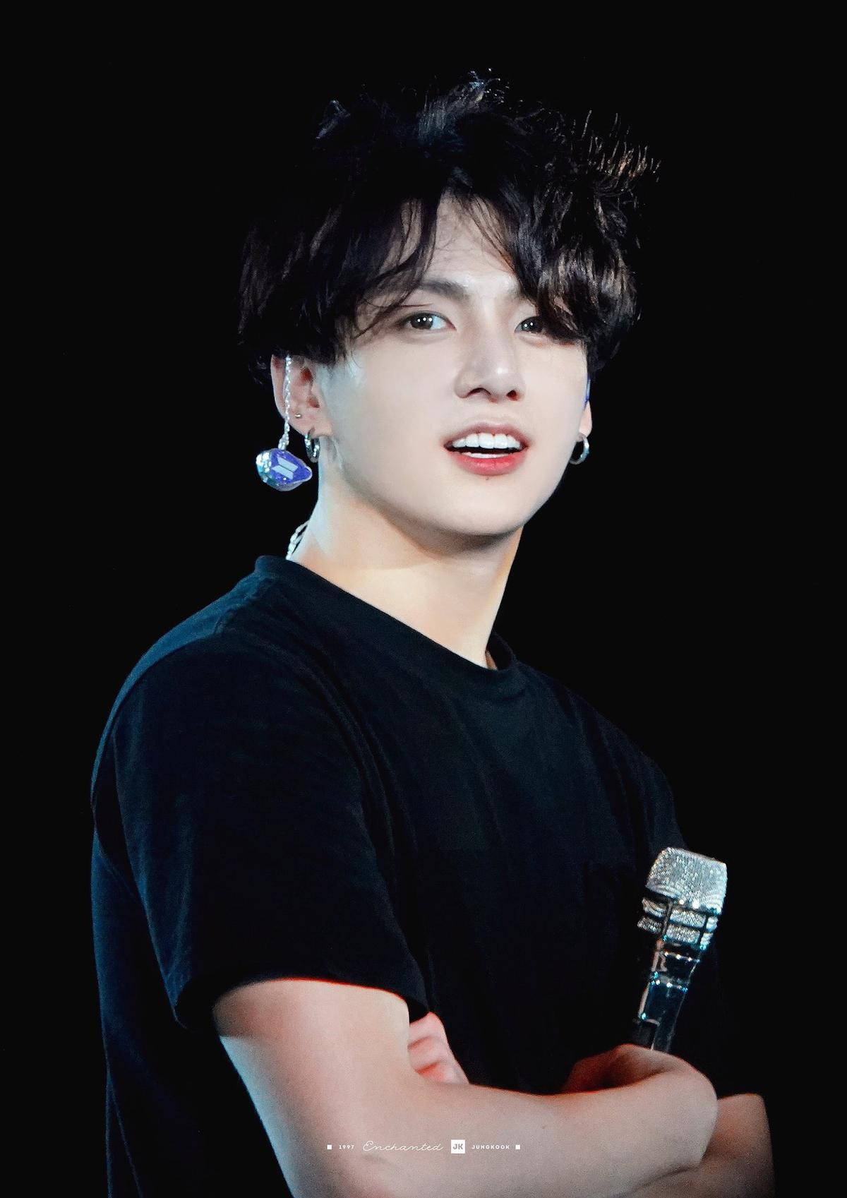 Ngôi vị ông hoàng mạng xã hội lại lần nữa gọi tên Jungkook (BTS) Ảnh 1